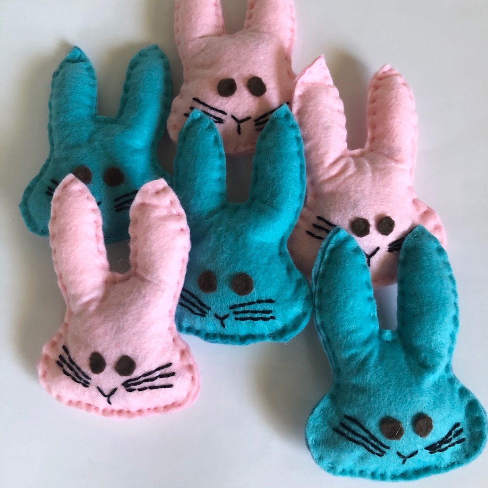 Cat felt catnip toy bunny pink - Picture 4 of 7